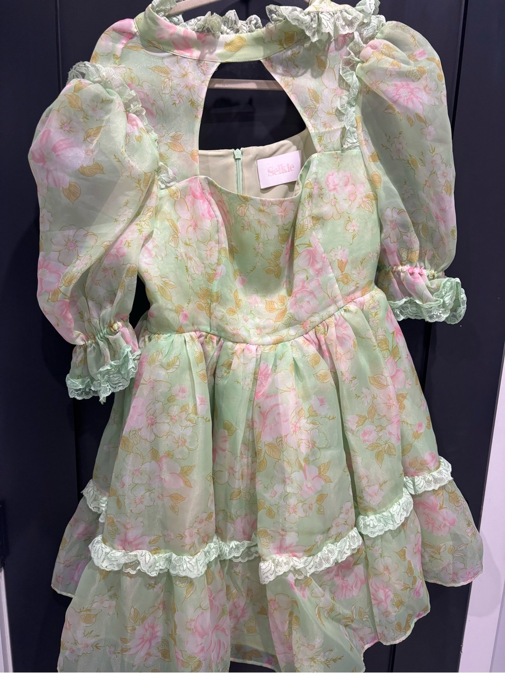 Pastel Green Floral Women’s Selkie
